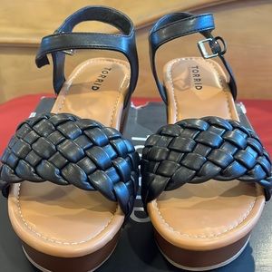 Torrid shoes size 7wide